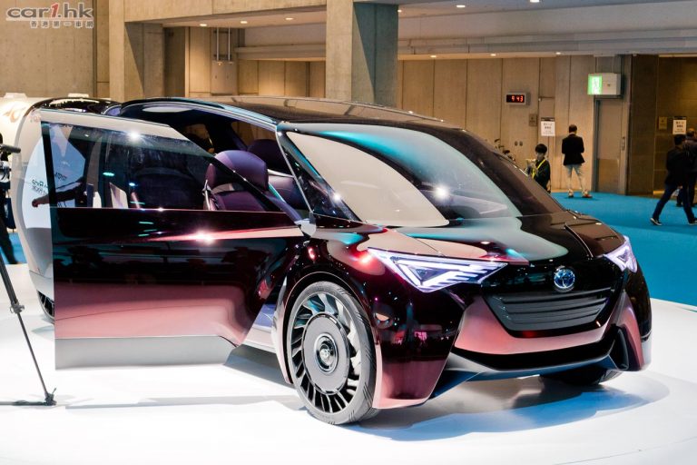 Toyota previa 2019